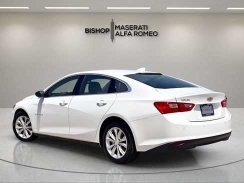Used 2024 Chevrolet Malibu LT FWD image 3