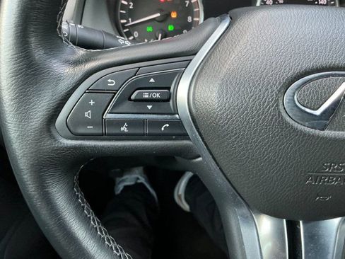 Used 2018 INFINITI Q50 Luxe image 17