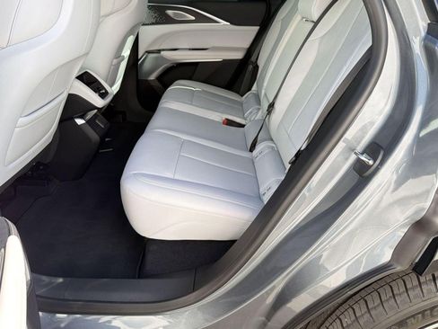 Certified 2023 Cadillac Lyriq 2WD image 12