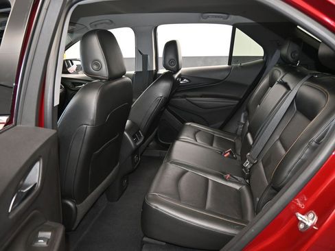 Used 2020 Chevrolet Equinox Premier image 34