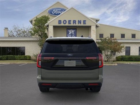 New 2025 Ford Expedition Tremor image 5