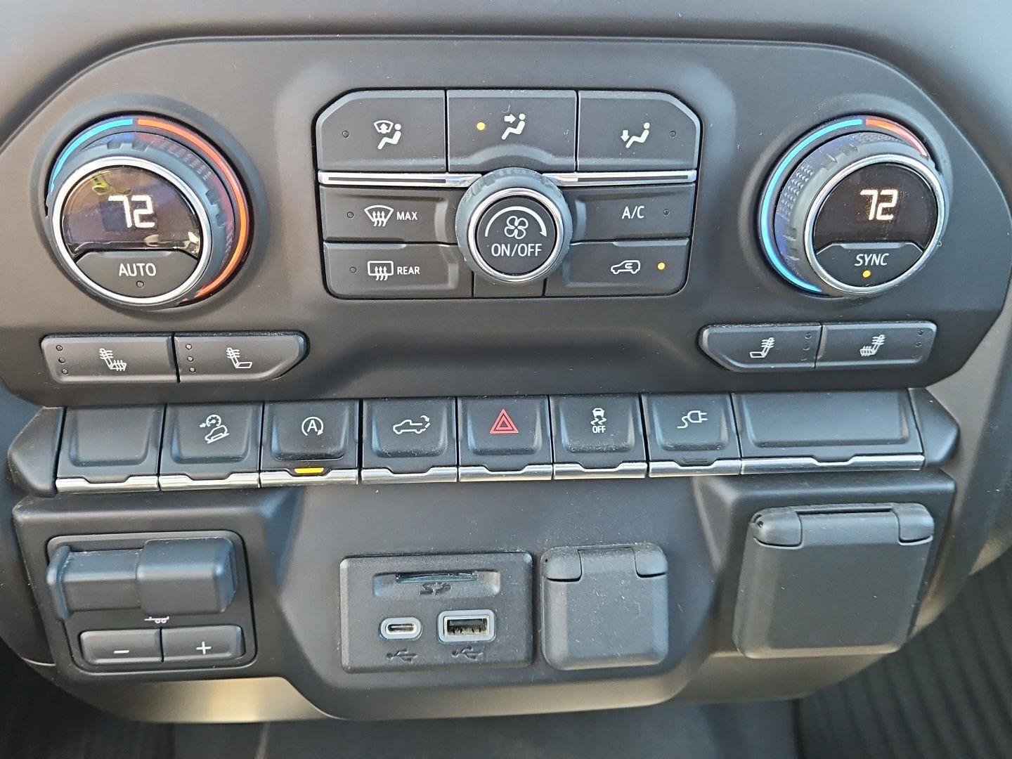 Used 2019 Chevrolet Silverado 1500 LT w/ All-Star Edition AWD/4WD image 25