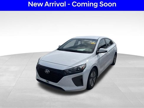 Used 2019 Hyundai Ioniq Blue FWD image 1