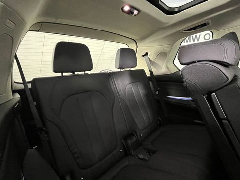 Used 2021 BMW X7 xDrive40i w/ Premium Package image 30