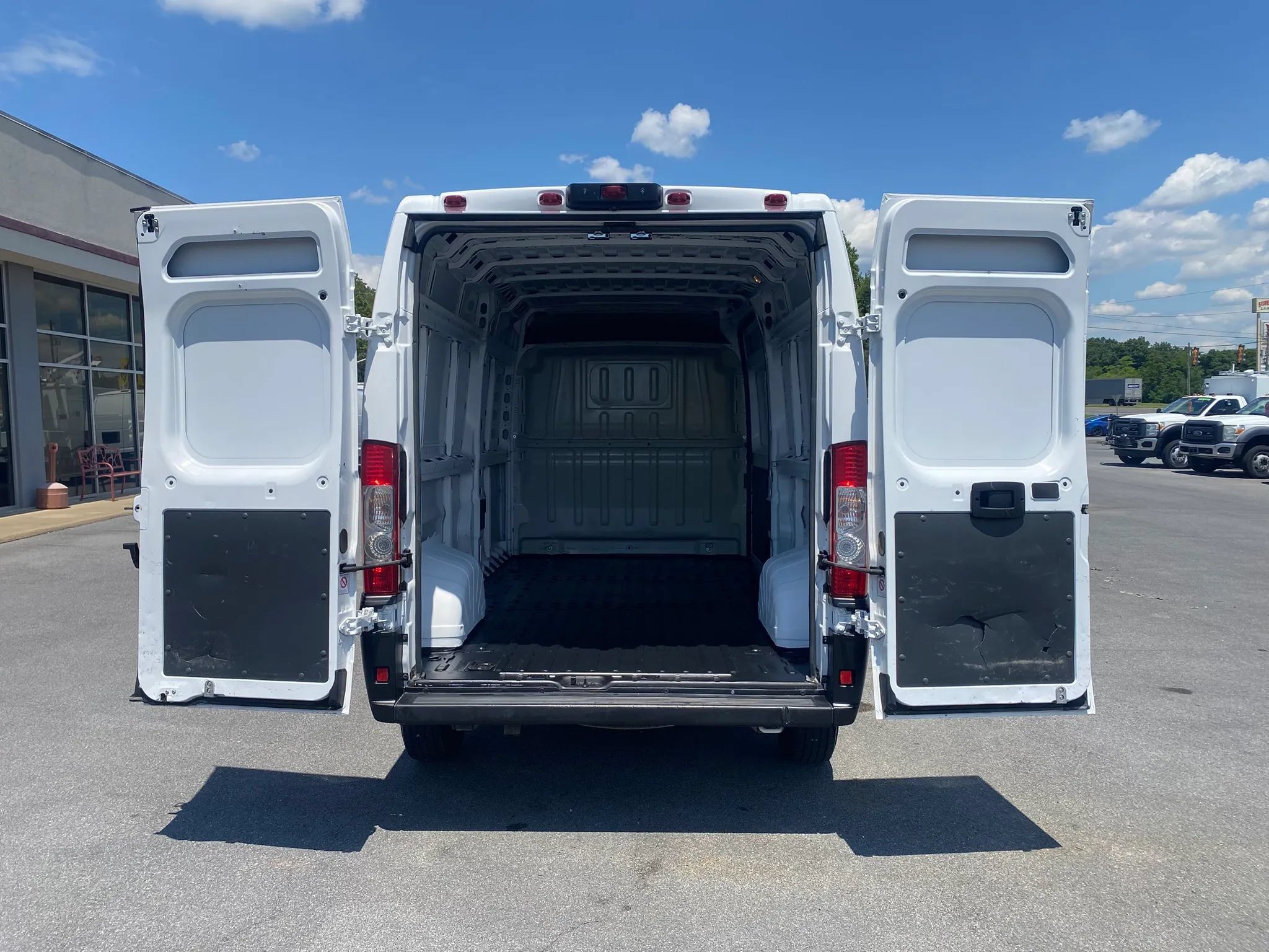 Used 2019 RAM ProMaster 2500 FWD image 23