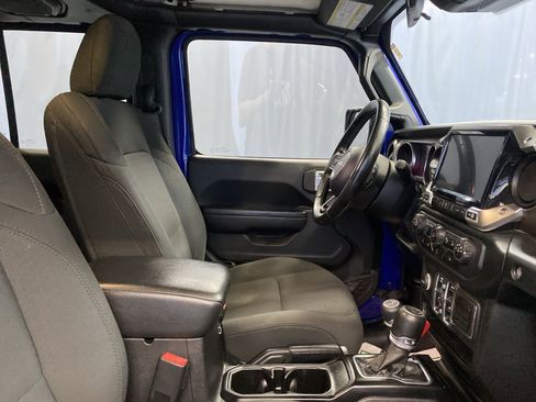 Used 2020 Jeep Wrangler Unlimited Sport S image 42