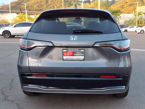 New 2026 Honda HR-V EX-L image 4