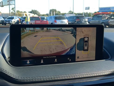 Used 2024 Acura MDX SH-AWD w/ Advance Package image 25