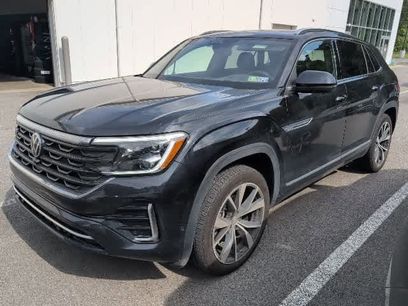Used 2024 Volkswagen Atlas Cross Sport SEL Premium R-Line