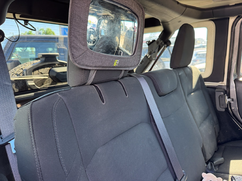 Used 2018 Jeep Wrangler Unlimited Sport S AWD/4WD image 5