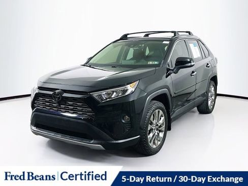 Used 2021 Toyota RAV4 Limited AWD/4WD image 3