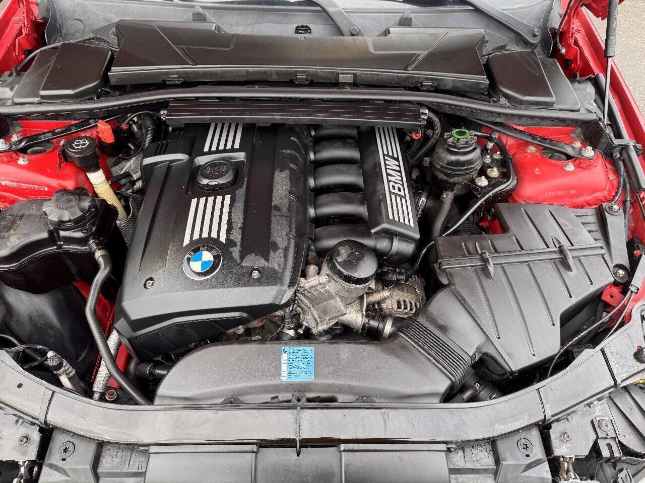 Used 2007 BMW 328i Convertible RWD image 8