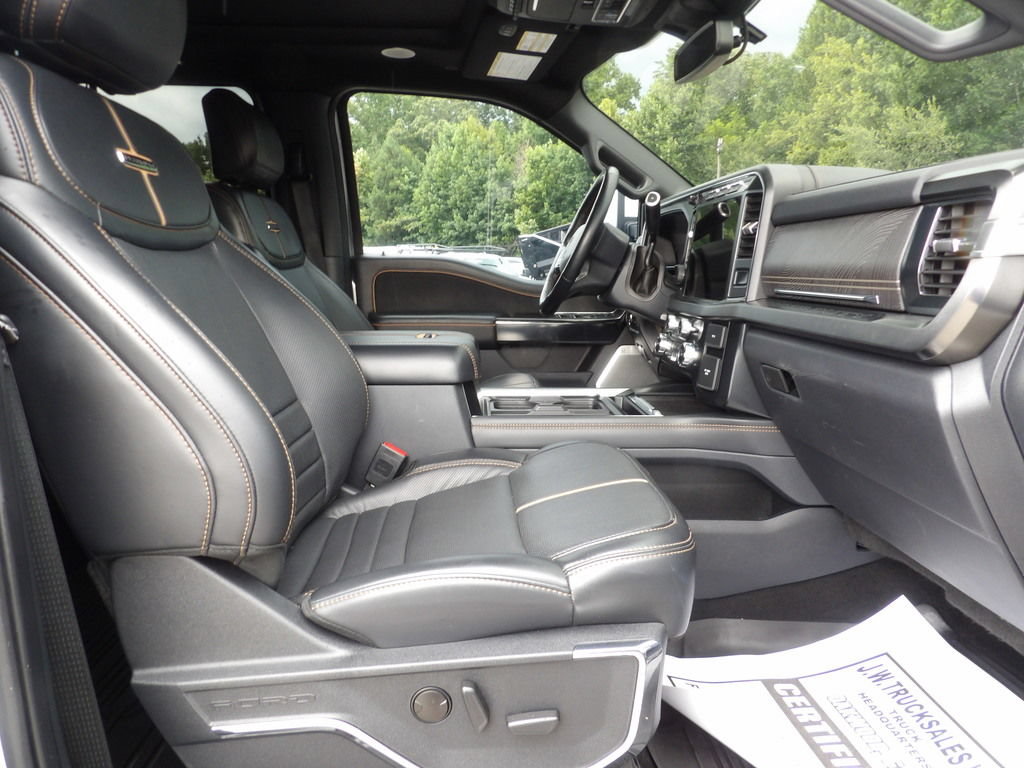 Used 2023 Ford F250 Platinum w/ Tremor Off-Road Package AWD/4WD image 45