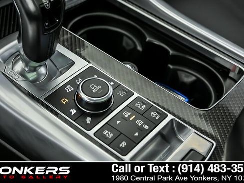 Used 2017 Land Rover Range Rover Sport SVR AWD/4WD image 27