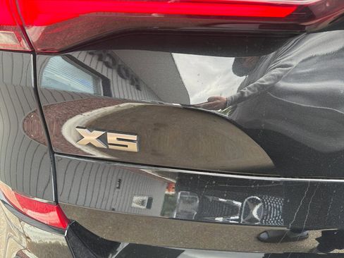 Used 2021 BMW X5 M50i w/ Executive Package AWD/4WD image 9
