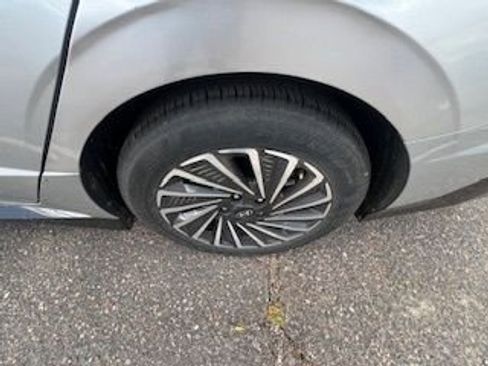 Used 2025 Hyundai Sonata SEL image 8