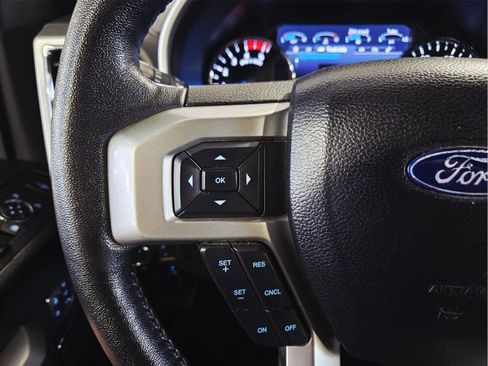 Used 2020 Ford F250 Lariat AWD/4WD image 13