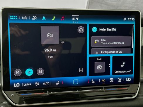 New 2025 Volkswagen Tiguan SE image 14