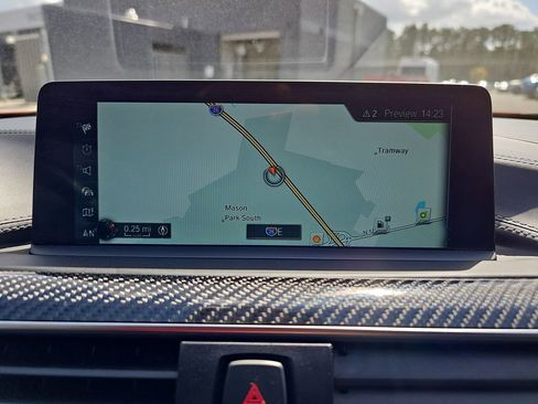 Used 2017 BMW M4 Coupe image 24