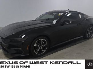 Used 2025 Ford Mustang Coupe video 1