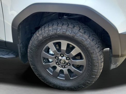 Used 2025 Toyota Land Cruiser w/ Premium Package AWD/4WD image 9
