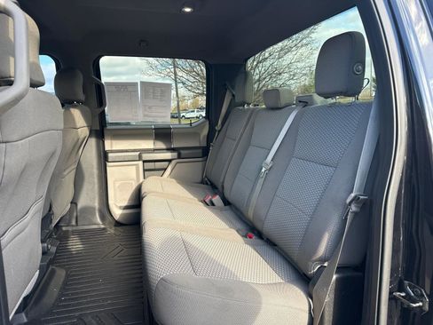 Used 2017 Ford F250 XLT w/ XLT Value Package image 7