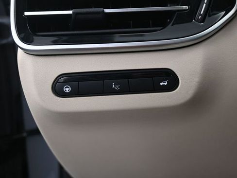 Used 2025 INFINITI QX60 Sensory w/ Vision Package image 17