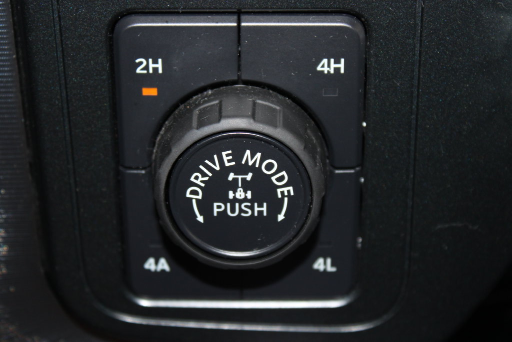 Used 2025 Ford F150 Platinum AWD/4WD image 46
