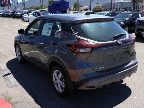 New 2025 Nissan Kicks Play S image 6