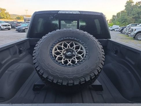 Used 2018 Ford F150 Raptor w/ Equipment Group 802A Luxury AWD/4WD image 40