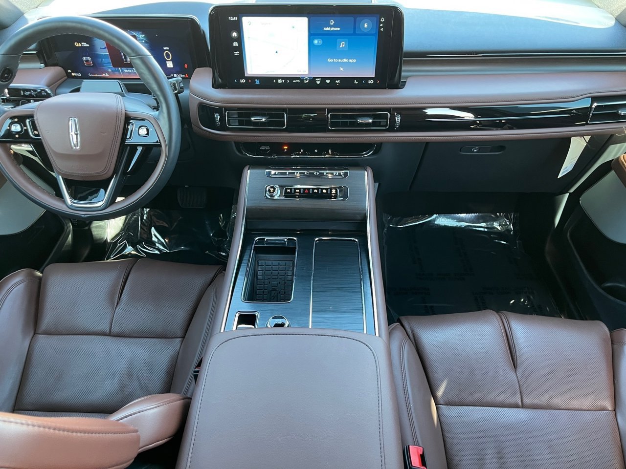 Used 2026 Lincoln Aviator Reserve w/ Luxury Package RWD image 14