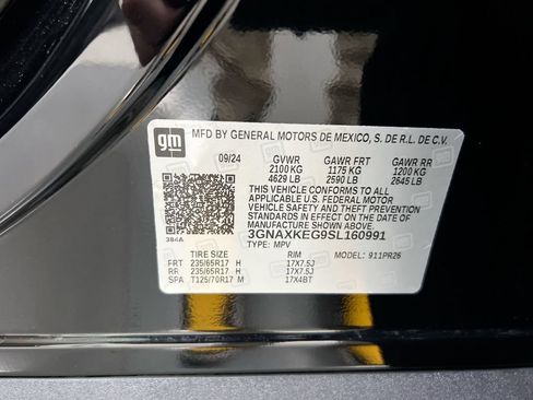 Used 2025 Chevrolet Equinox ACTIV w/ Safety and Technology Package FWD image 28