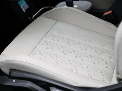 New 2026 MINI Cooper 2-Door Hardtop image 21