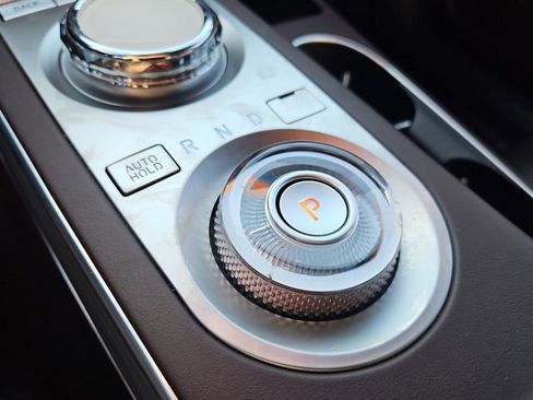 Used 2023 Genesis GV70 2.5T Advanced w/ Advanced Package image 22