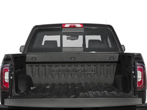 Used 2018 GMC Sierra 1500 Denali w/ Denali Ultimate Package AWD/4WD image 15