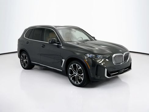 New 2026 BMW X5 xDrive40i w/ Climate Comfort Package AWD/4WD image 3