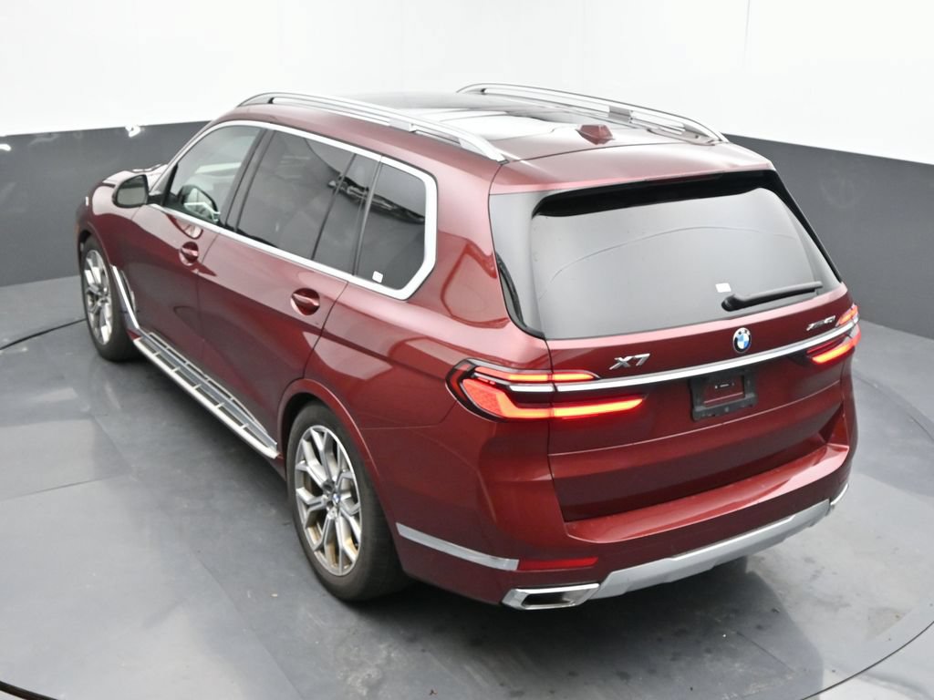 Used 2025 BMW X7 xDrive40i AWD/4WD image 28