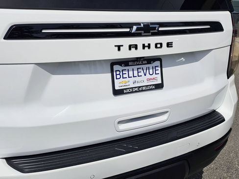 Used 2023 Chevrolet Tahoe Z71 w/ Luxury Package AWD/4WD image 15