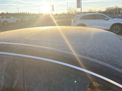 Used 2016 Mercedes-Benz E 350 Sedan image 4