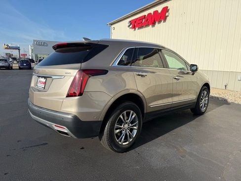 Used 2023 Cadillac XT5 Premium Luxury w/ Technology Package image 7