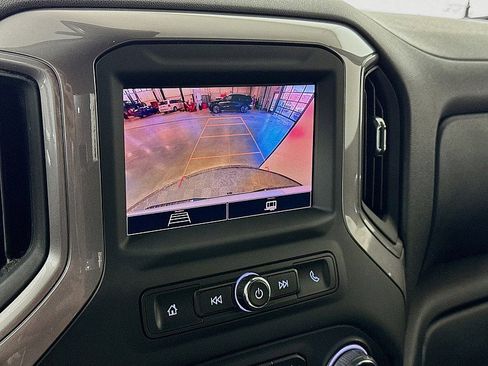 Used 2022 Chevrolet Silverado 1500 Custom image 15