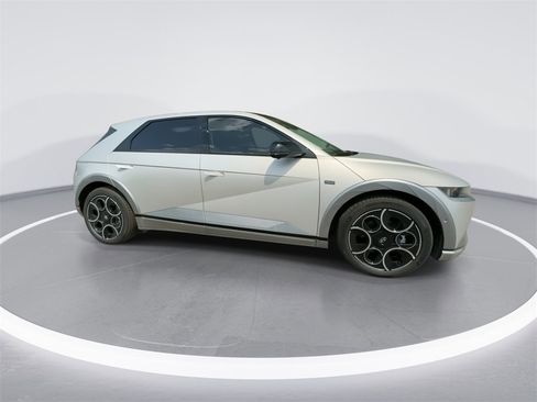 New 2024 Hyundai Ioniq 5 Limited image 13