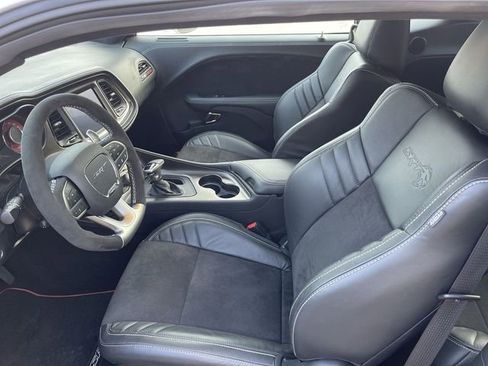 Used 2023 Dodge Challenger SRT Hellcat image 11
