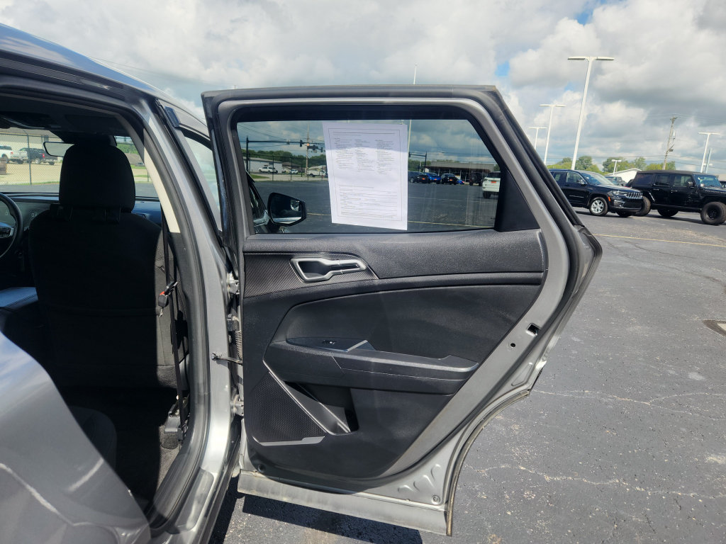 Used 2024 Kia Sportage LX FWD image 32