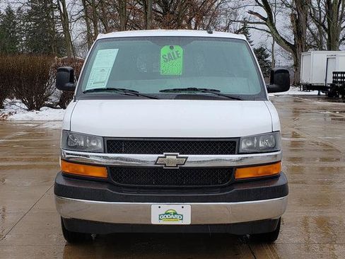 Used 2017 Chevrolet Express 3500 LT w/ LT Preferred Equipment Group image 9
