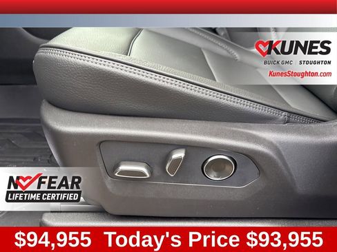 New 2026 GMC Yukon XL Denali image 27