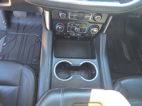 Used 2023 Chevrolet Tahoe Z71 image 22