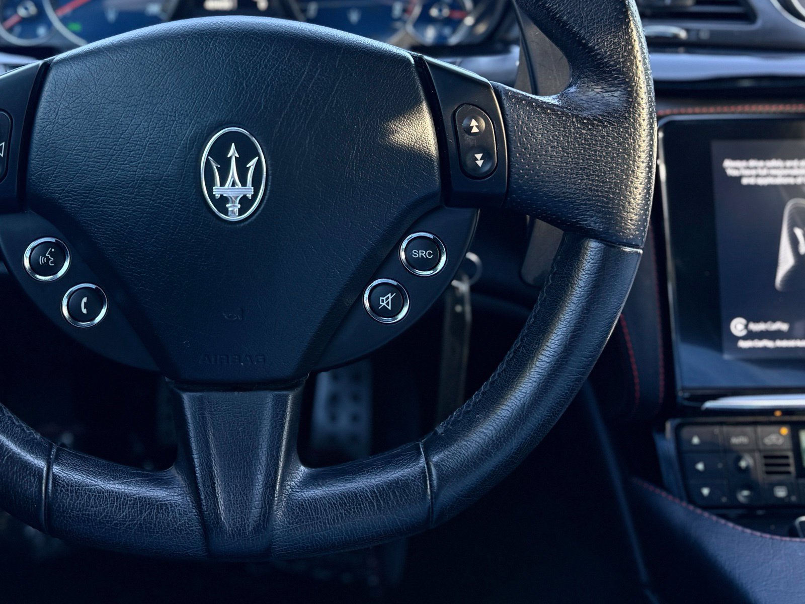 Used 2018 Maserati GranTurismo Sport RWD image 27