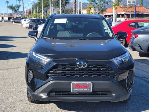 Used 2023 Toyota RAV4 XLE image 2