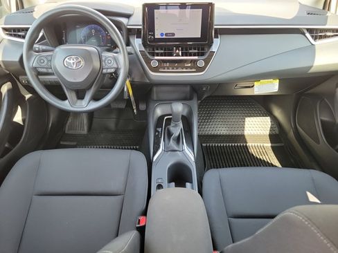 Used 2026 Toyota Corolla LE FWD image 11